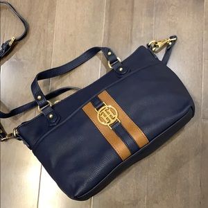 TOMMY HILFIGER CROSSBODY BAG